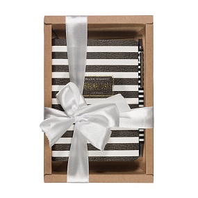 НАБОР ПОДАРОЧНЫЙ А6+ "Black&White.Полоски" И МЕТАЛЛ. РУЧКА
Арт. 3-742/02-5