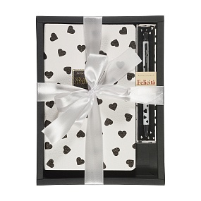 НАБОР ПОДАРОЧНЫЙ А5 "Black&White.Сердечки" И МЕТАЛЛ. РУЧКА
Арт. 3-743/01-5